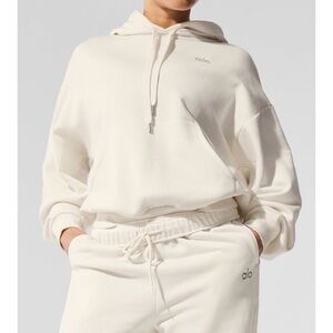 ALO Accolade Ivory Pullover Hoodie Sweatshirt